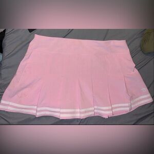 Penguin. WOMEN'S 13" CONTRAST HEM PLEATED TENNIS SKORT size L
/g